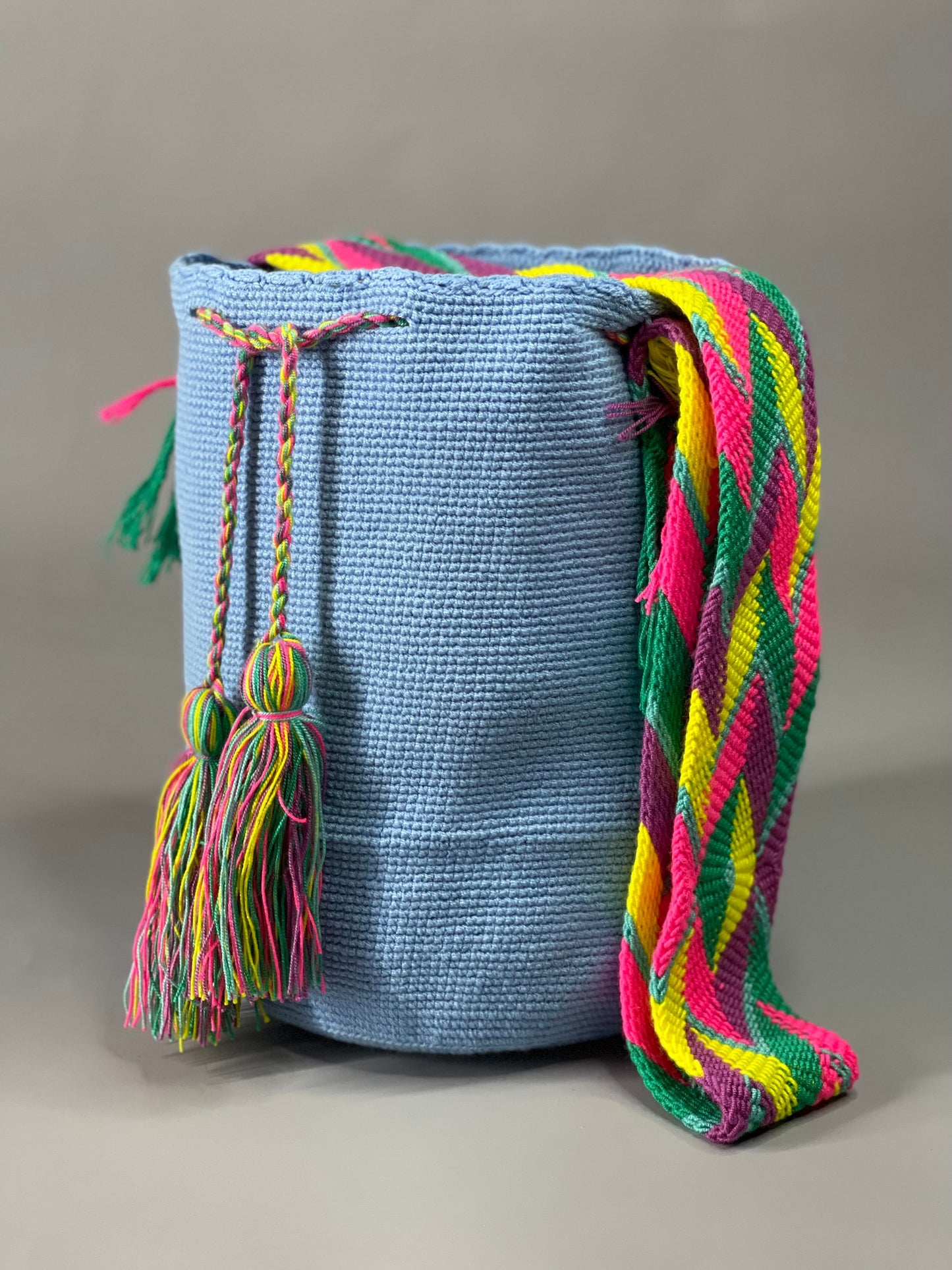 Mochila GRANDE Unicolor Azul Eterno🥹🦋(33x28)