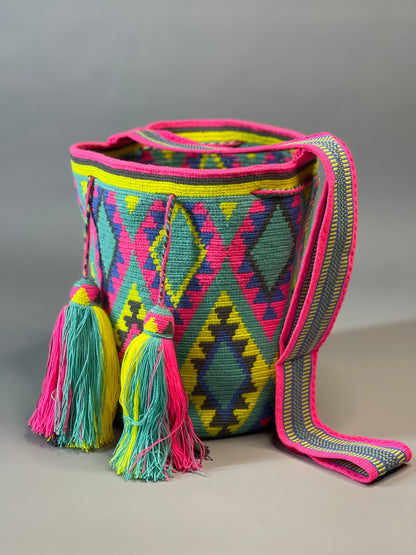 Mochila GRANDE Encanto Wayuu PREMIUM 🤩💐(33x28)