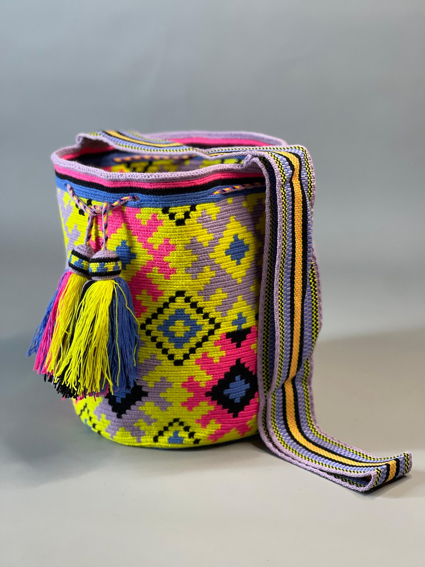 Mochila GRANDE Amatista Wayuu PREMIUM 💜⭐️(33x28)