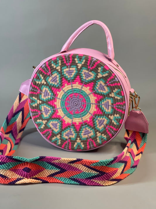 Bolso Redondo Wayuu Vibras Rosadas-Nuevo🌸